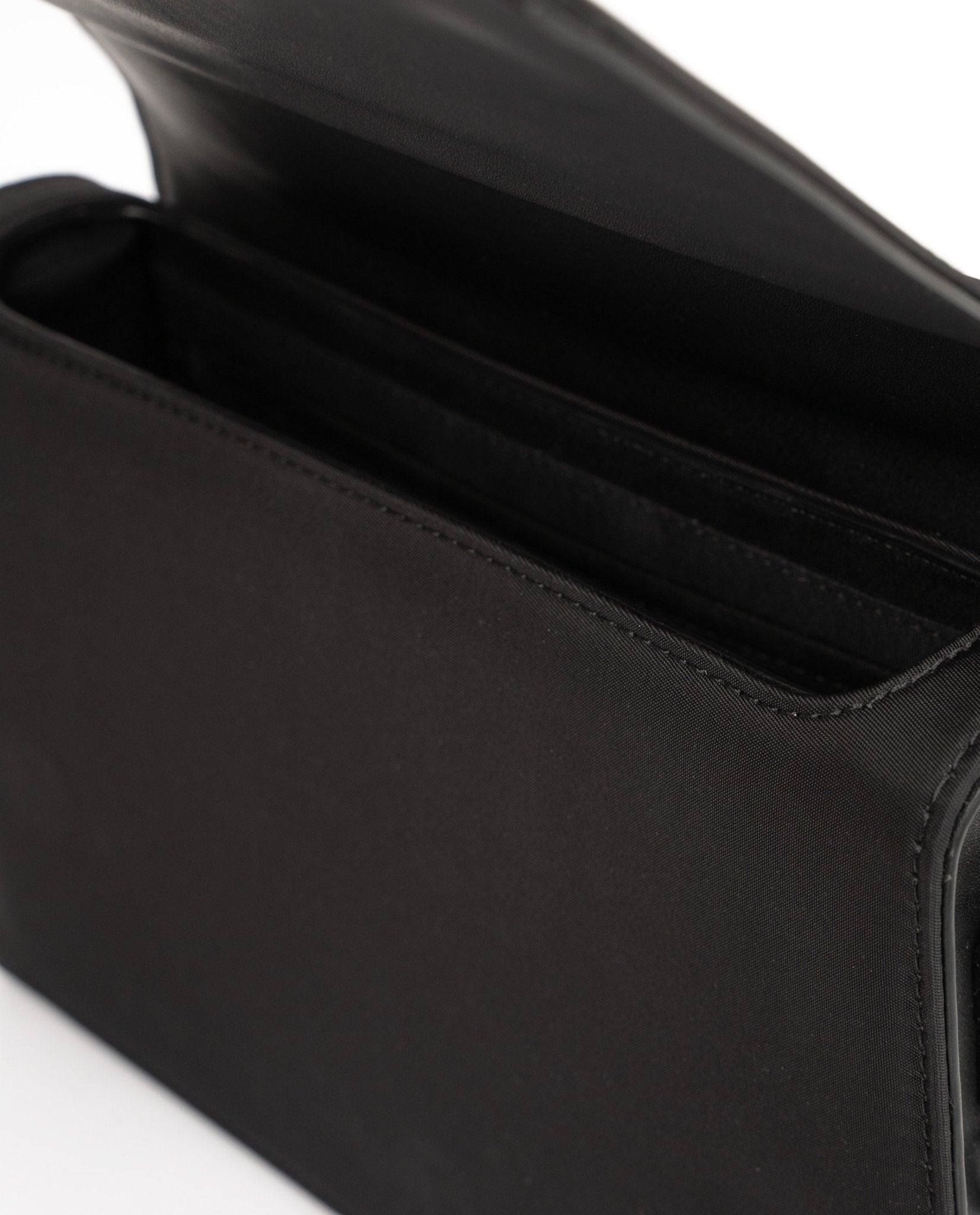 NYLON CROSSBODY BAG - BLACK - Root Atelier™ by Eugen Lods