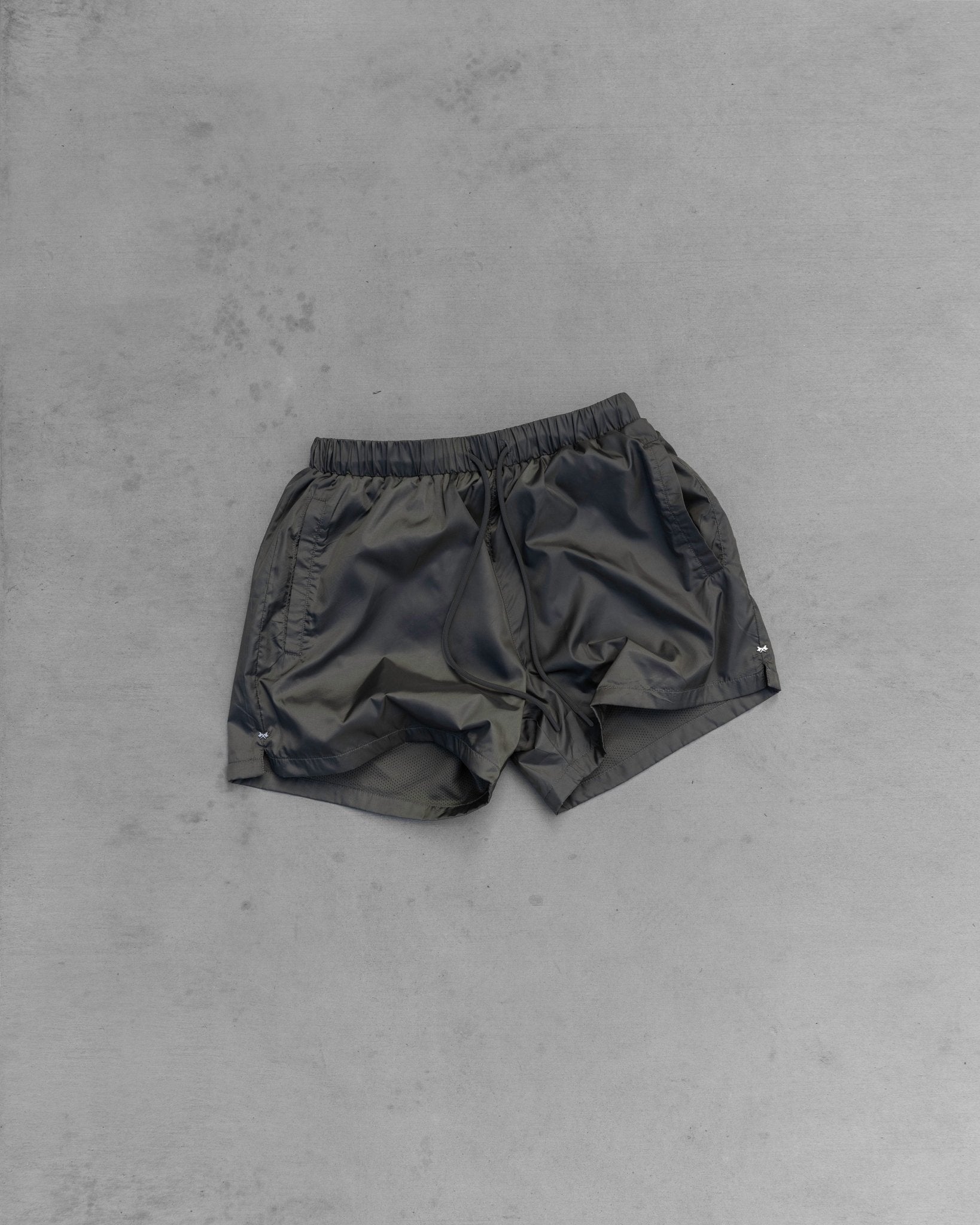 Root Daily / Beach Shorts Shadow - Root Atelier™ by Eugen Lods