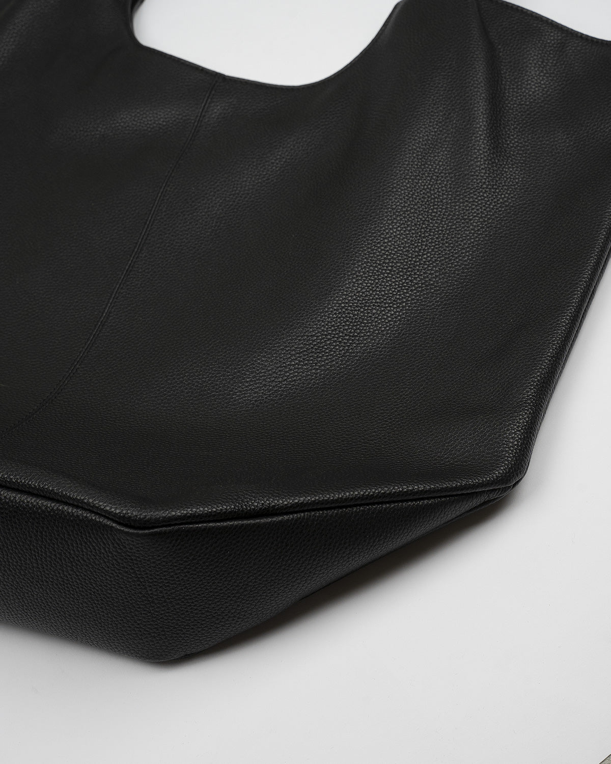 ROOT LEATHER TOTE - BLACK
